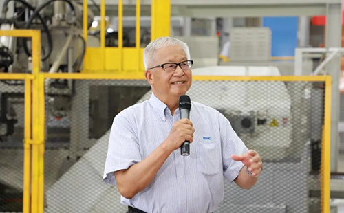 SMC中國(guó)公司名譽(yù)董事長(zhǎng)、首席顧問(wèn)趙彤 SMC中國(guó)公司名譽(yù)董事長(zhǎng)、首席顧問(wèn)趙彤